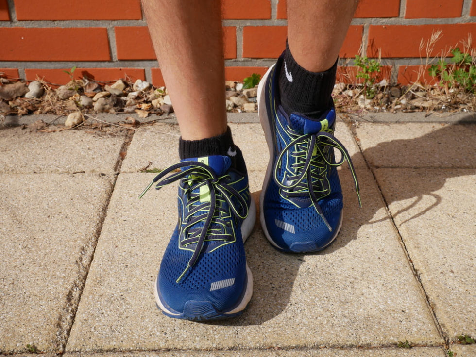 Die besten Laufschuhe für breitere Füße aus über 80 Tests!