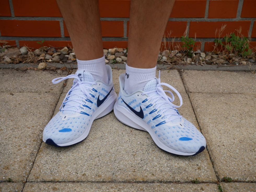 waffle sole running shoes